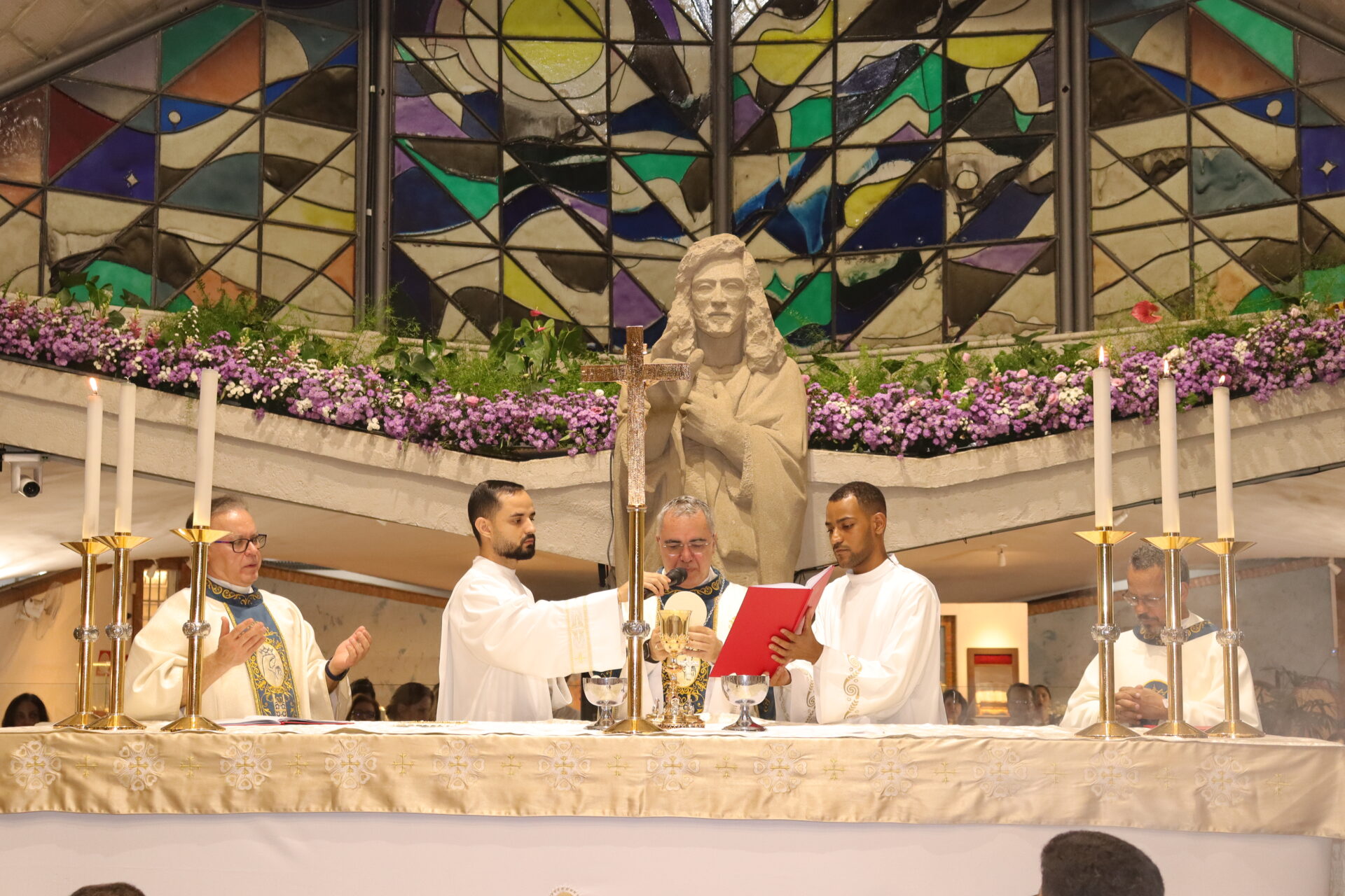 SANTUÁRIO ARQUIDIOCESANO NOSSA SENHORA DE FÁTIMA Arquidiocese de BH