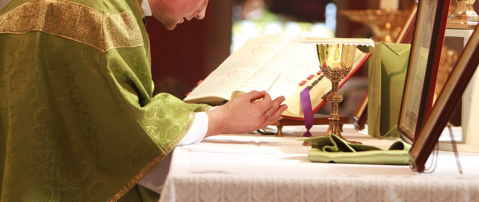 [Artigo] A Liturgia Comparada como método de estudo (2) – Padre Márcio Pimentel, Secretariado Arquidiocesano de Liturgia de BH