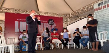 Presidente e secretário-geral da CNBB levam solidariedade e apoio a povos indígenas de todo o país em visita a acampamento