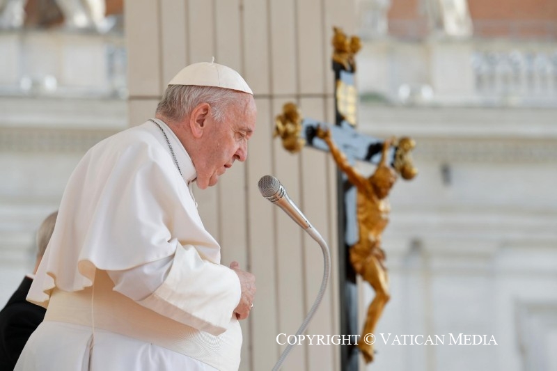 Catequese do Papa: Testemunhar Cristo até mesmo na fragilidade da velhice