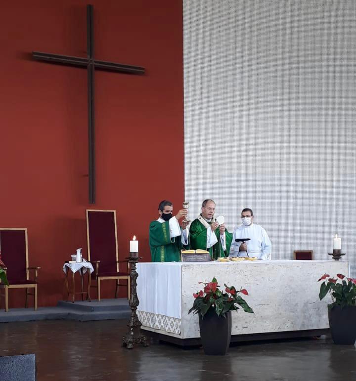 [Homilia dominical] Dom Walmor celebra 62 anos da proclamação de N.S. da Piedade Padroeira de Minas Gerais