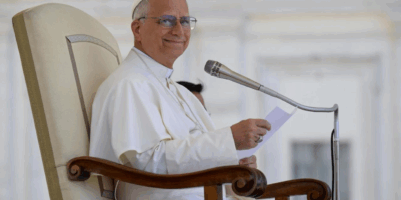 Papa: “A Eucaristia celebra-se não só no altar, mas também na vida quotidiana”