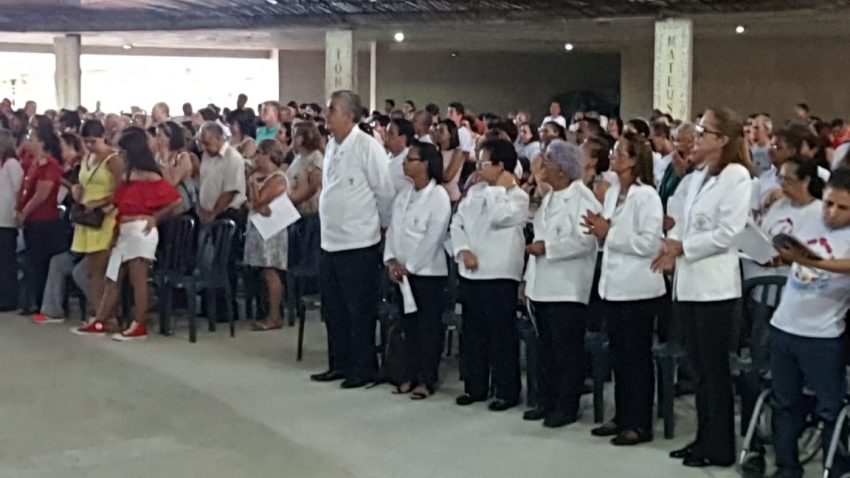 Peregrinos celebram Festa do Batismo do Senhor na Catedral Cristo Rei