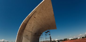 Altar externo concluído