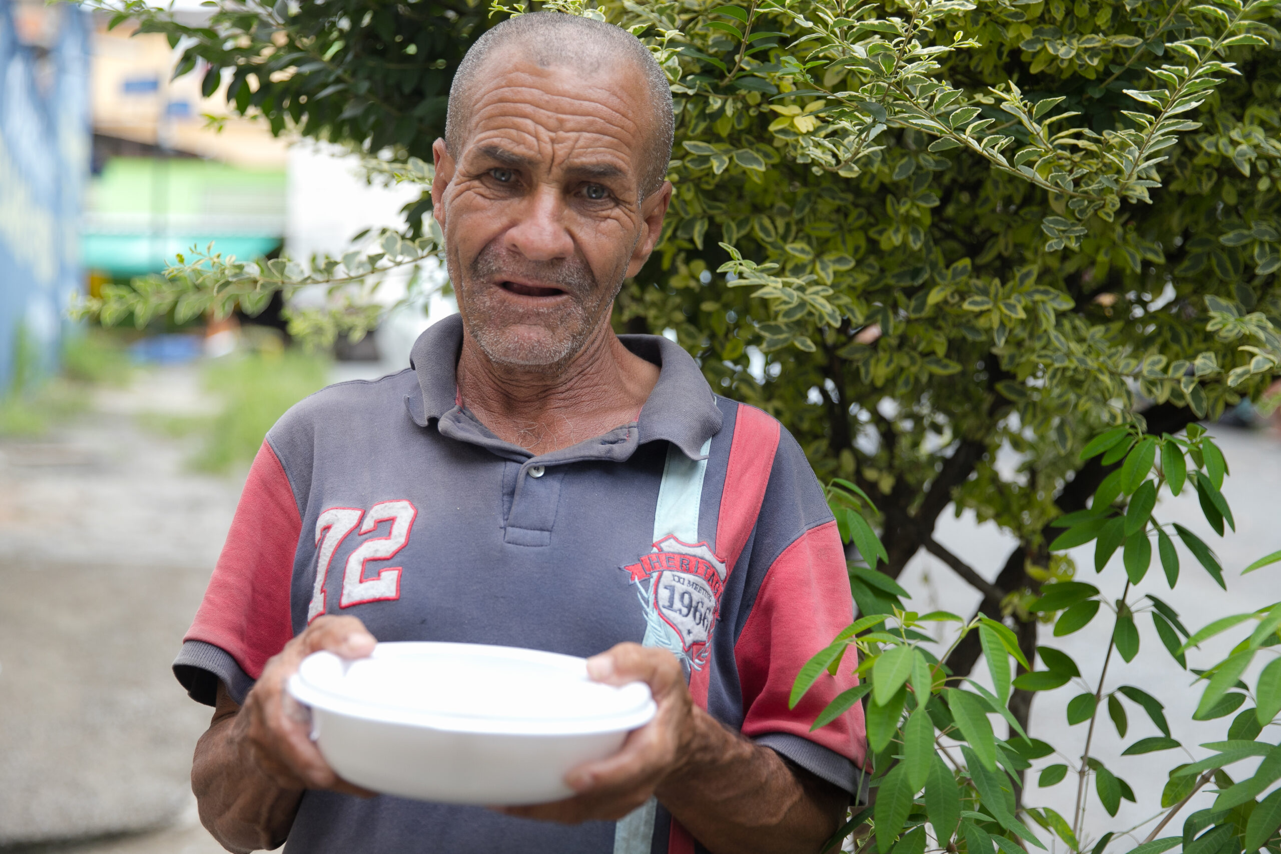 Dai-lhes vós mesmos de comer: ação contra a fome da Catedral Cristo Rei chega agora ao bairro Primeiro de Maio