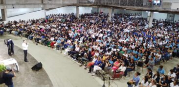 O amor de 2,3 mil mães inspira preces na Catedral Cristo Rei