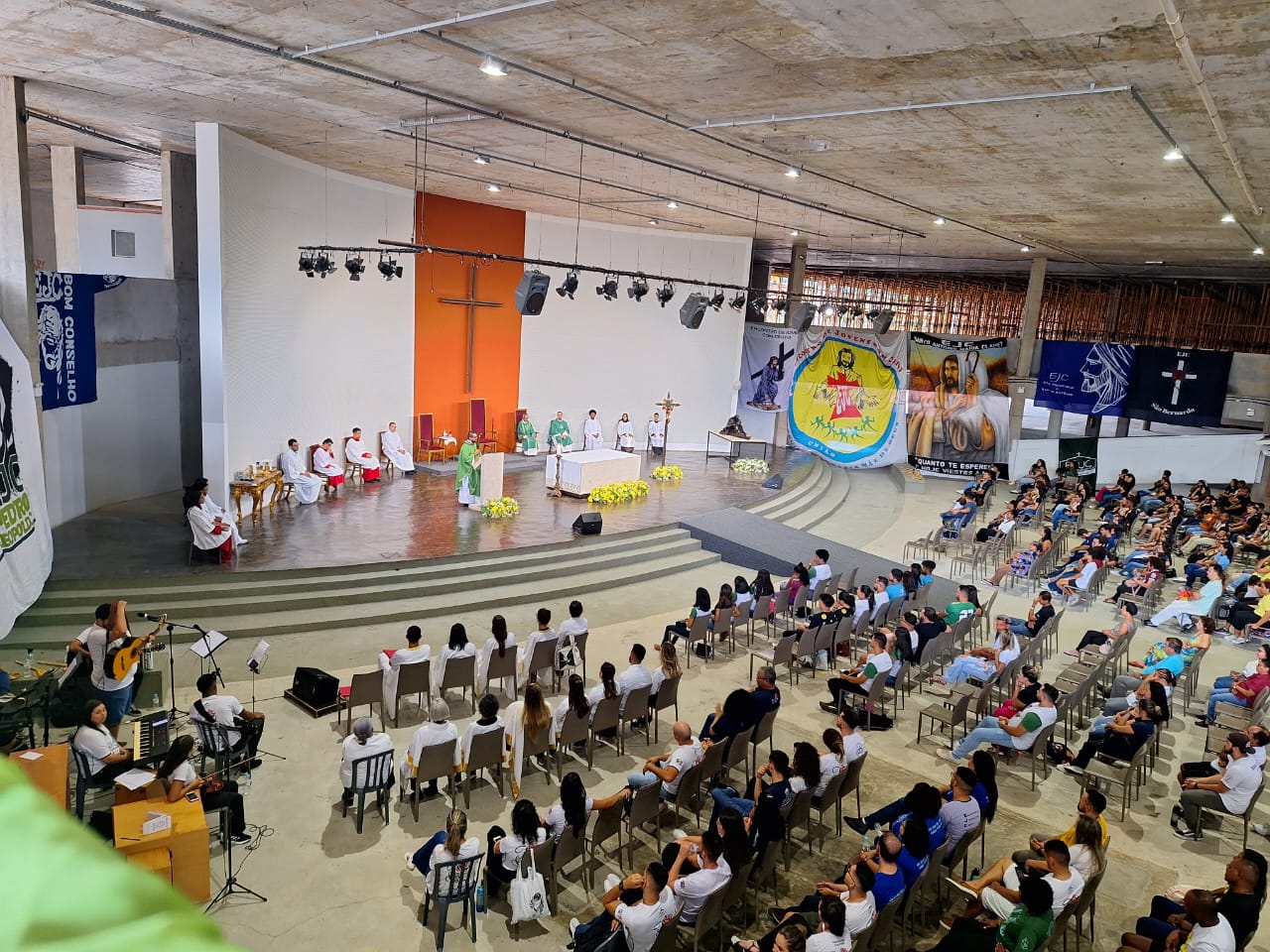 Catedral Cristo Rei acolhe jovens do EJC: neste sábado, 15h