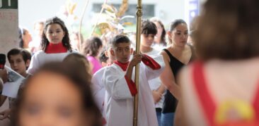 [Galeria de fotos] Especial Via-Sacra para crianças na Catedral Cristo Rei