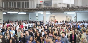 [Galeria de fotos] Rensc: Encontro Regional de Coroinhas e Acólitos na Catedral Cristo Rei – 3 de agosto