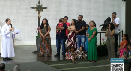 Emocionante: família partilha testemunho de fé na Catedral Cristo Rei