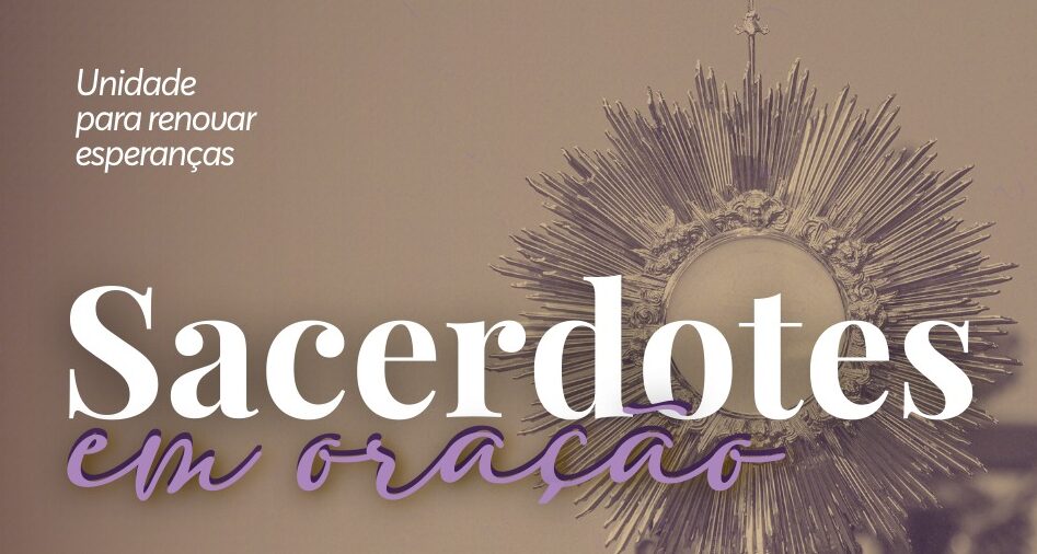 Sacerdotes em oração: adoração ao Santíssimo Sacramento na Catedral Cristo Rei  – 14 de março