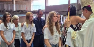 Alunos do Colégio Santa Maria Minas recebem o Sacramento da Crisma na Catedral Cristo Rei