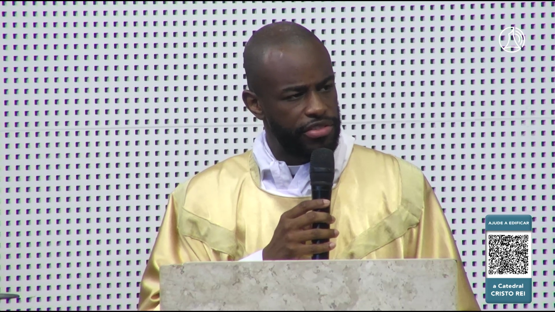 Homilia dominical: “Em Cristo,  Deus escolhe nos tornar parte de sua natureza”