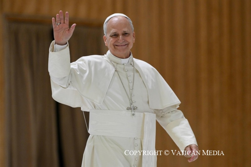 “A Palavra de Deus é realidade viva e orgânica que se desenvolve e cresce na Tradição”