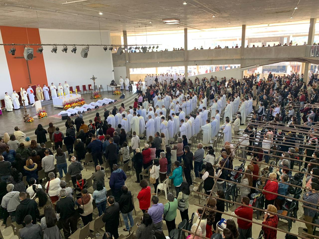 Arquidiocese de Belo Horizonte realiza a ordenação de 7 novos padres