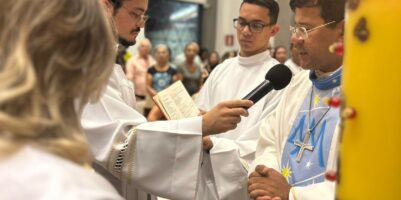 Dom José Otacio preside Santa Missa com ministração dos Sacramentos da Iniciação Cristã no Convivium Emaús