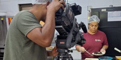 Matéria da TV Alterosa destaca a produção do Bolo Emaús