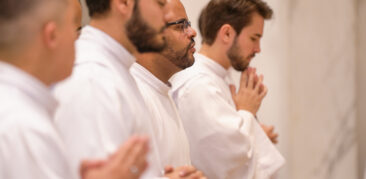 [Galeria de fotos] Seminaristas são admitidos às Ordens Sacras durante Missa no Sacej