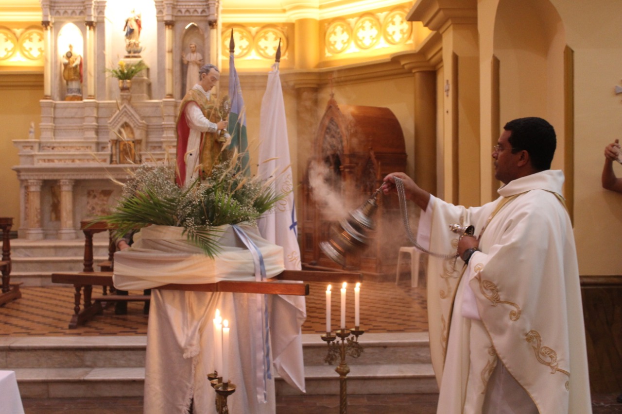 Celebração solene encerra festividades iniciadas com o Tríduo de São Pedro Julião Eymard, no Santuário Arquidiocesano da Adoração Perpétua, Igreja Nossa Senhora da Boa Viagem