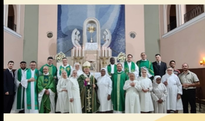 Hora de agradecer pela nova Unidade Sacramentina em Juiz de Fora