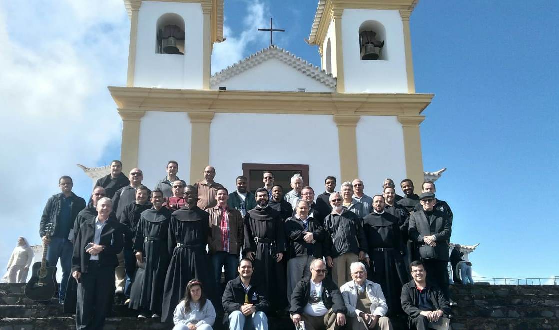 Religiosos agostinianos peregrinam ao Santuário Basílica da Piedade