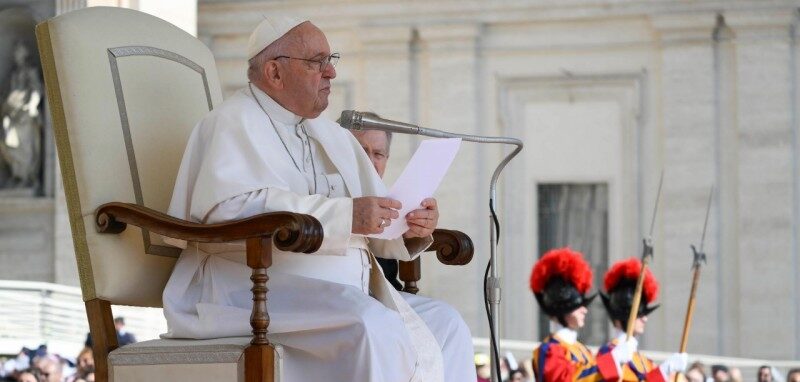 Papa Francisco: “Ser discípulo do Senhor significa segui-Lo, seguir o seu caminho”