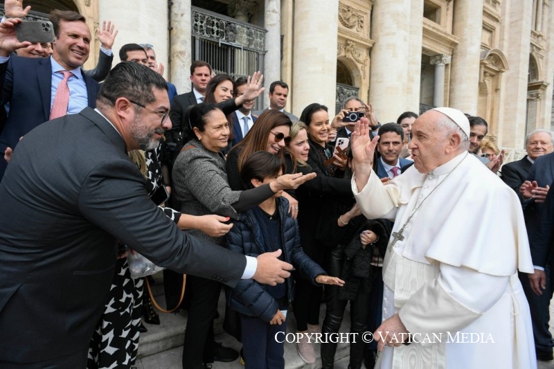 Catequese do Papa Francisco: “Deus cure o mundo das doenças da alma: soberba, mentira, inimizade, violência”