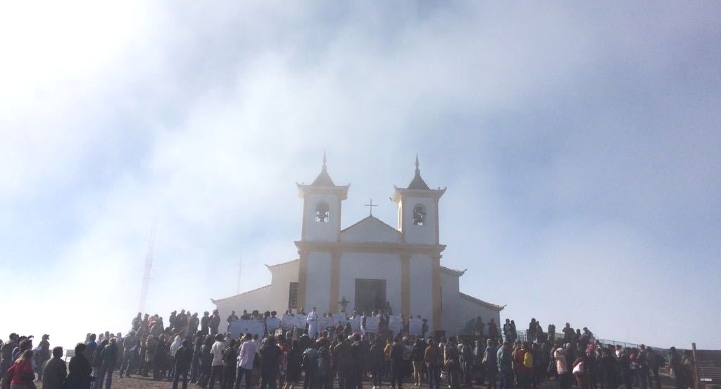 Fiéis da Região Episcopal Nossa Senhora da Conceição realizam peregrinação ao Santuário Nossa Senhora da Piedade