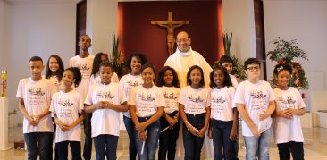 Catequese da Paróquia Nossa Senhora das Graças e Medalha Milagrosa inicia suas  atividades