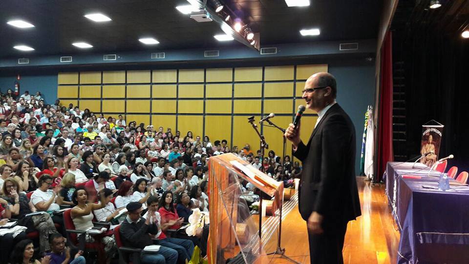 Encontro Arquidiocesano de Catequese reúne coordenadores de paróquias e comunidades de fé