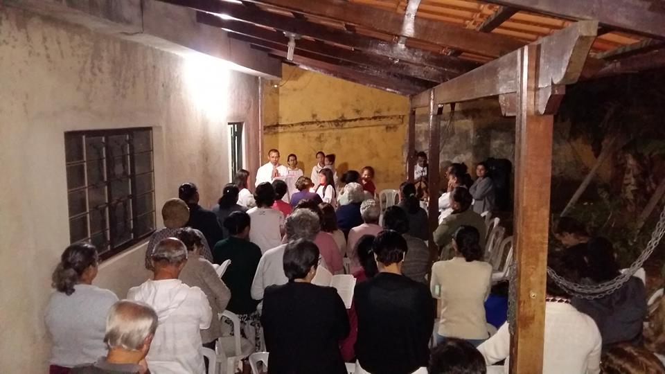 Celebração no lar – bairro Vila Santa Luzia – Semana da Família