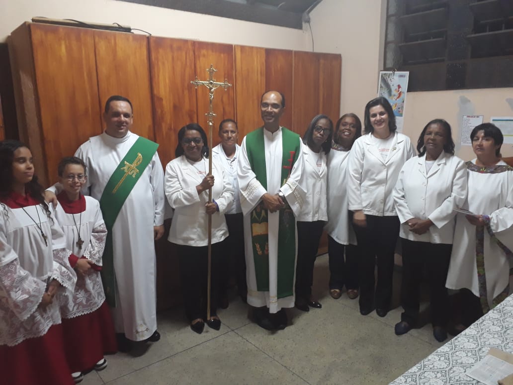 Paróquia celebra na novena de Nossa Senhora Aparecida, bairro Jardim Alvorada