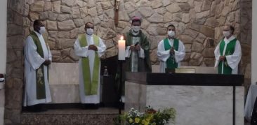 A Paróquia Nossa Senhora de Fátima e São Miguel acolheu com muita alegria e satisfação o seu novo pároco Pe Aloísio Vieira da Silva.