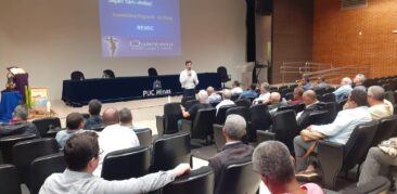 Dom Júlio César conduz encontro da Assembleia do Clero da Rensc