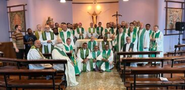 Retiro do Clero: Dom Walmor se reúne com padres da Rensc, Rensb e Rensa   