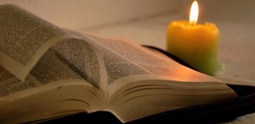 [Artigo] A Bíblia é profundamente humana – Neuza Silveira