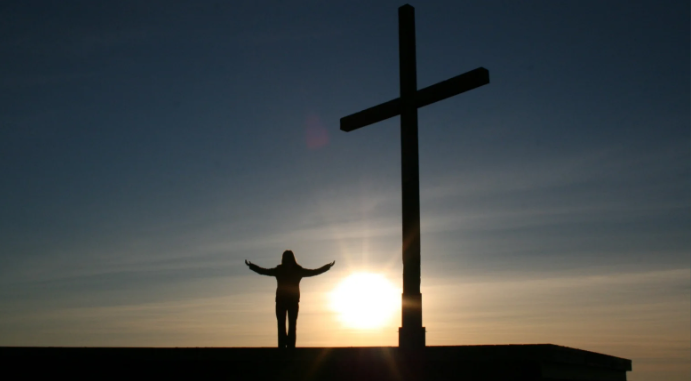 [Artigo] Deus se revela com amor e ensina-nos a amar o irmão – Neuza Silveira