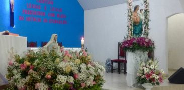 Novena na Comunidade Rainha da Paz reúne dezenas de fiéis