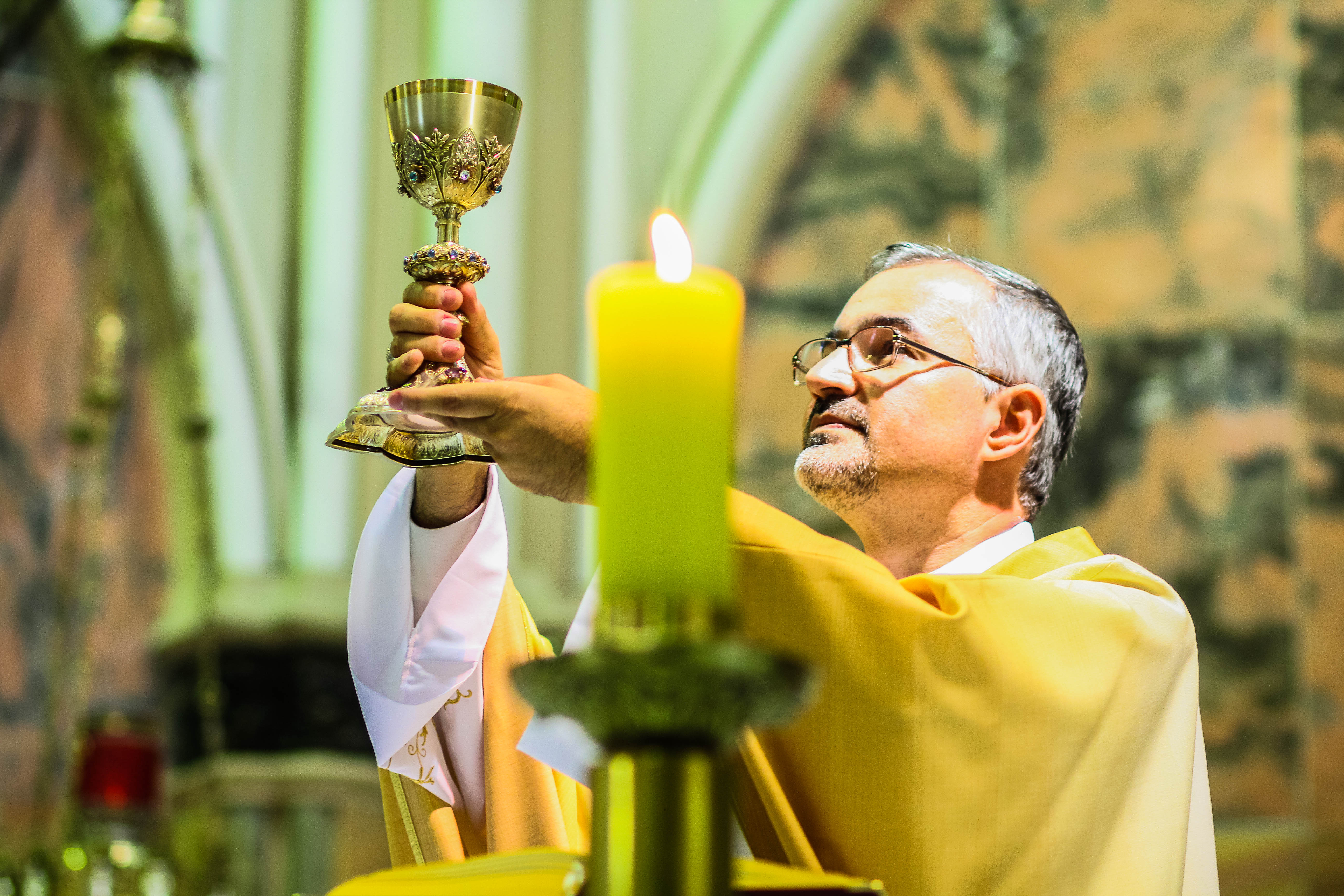 SANTUÁRIO CELEBRA ENVIO MISSIONÁRIO DE DOM JOÃO JUSTINO