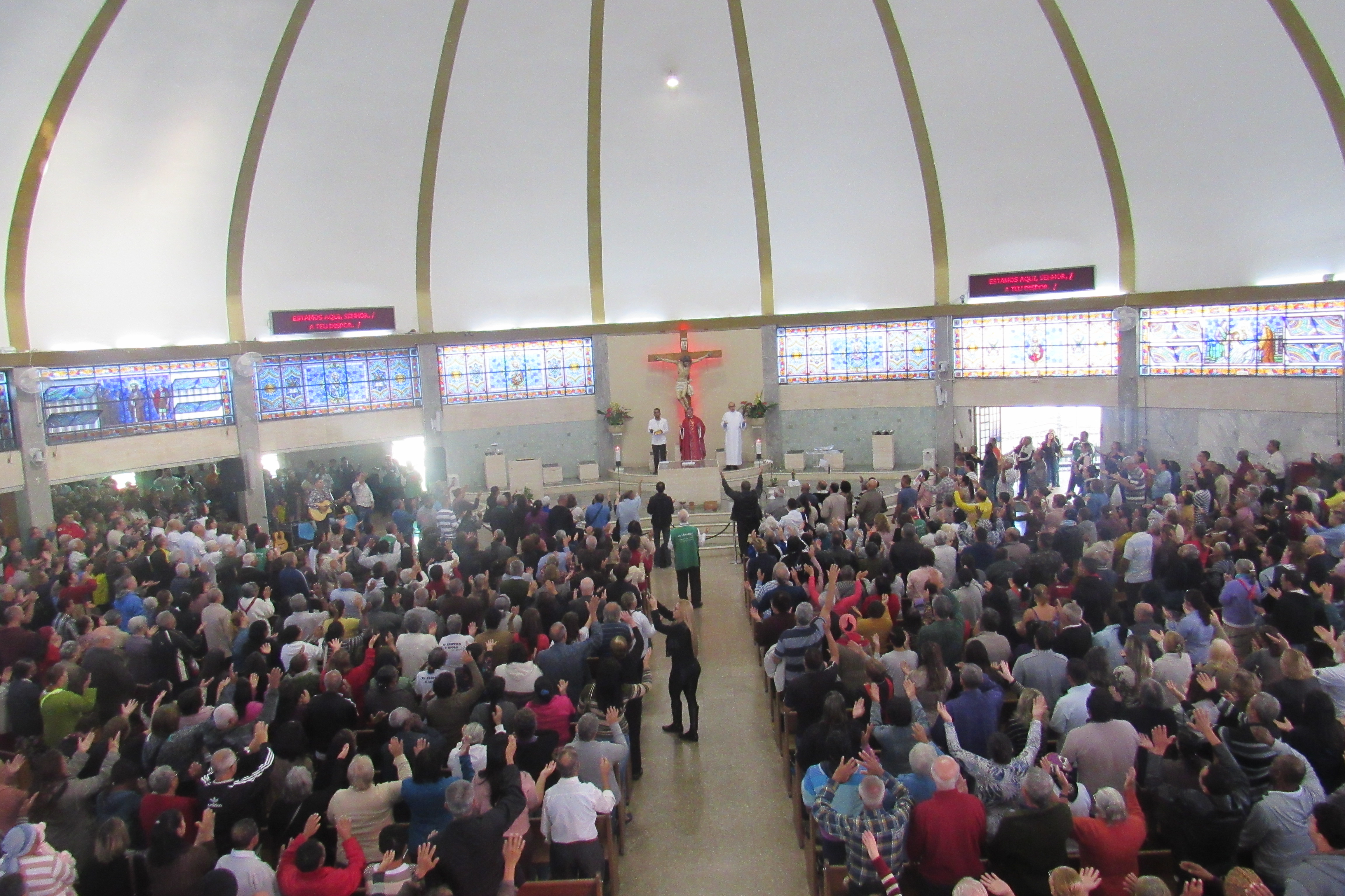 6º MÊS DE NOVENA: “SOMOS TODOS PEREGRINOS DA FÉ”