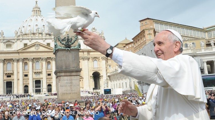 Rezemos com o Papa pela paz no mundo