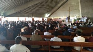 Celebração Penitencial reúne bispos, padres e diáconos no Santuário Basílica da Padroeira de Minas