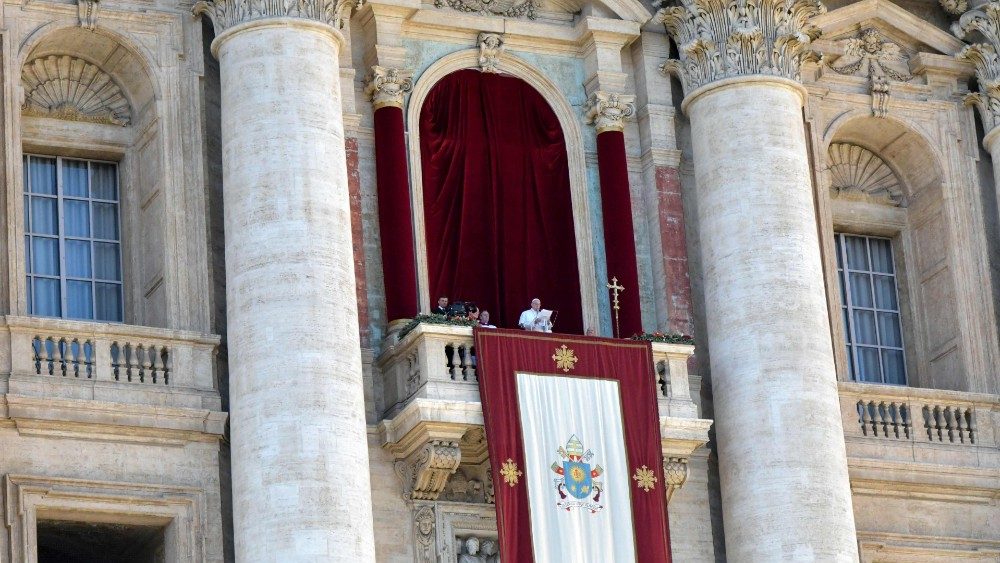 Papa: redescobrir neste Natal os laços de fraternidade que nos unem