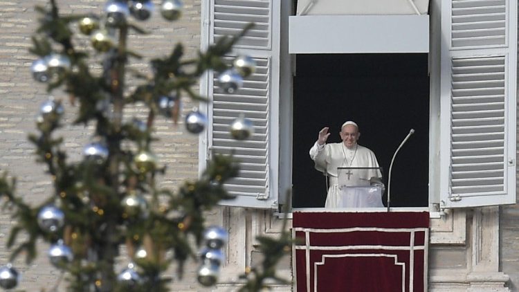 Papa Francisco: o centro da nossa vida é Jesus e a sua palavra de luz, amor, e consolação