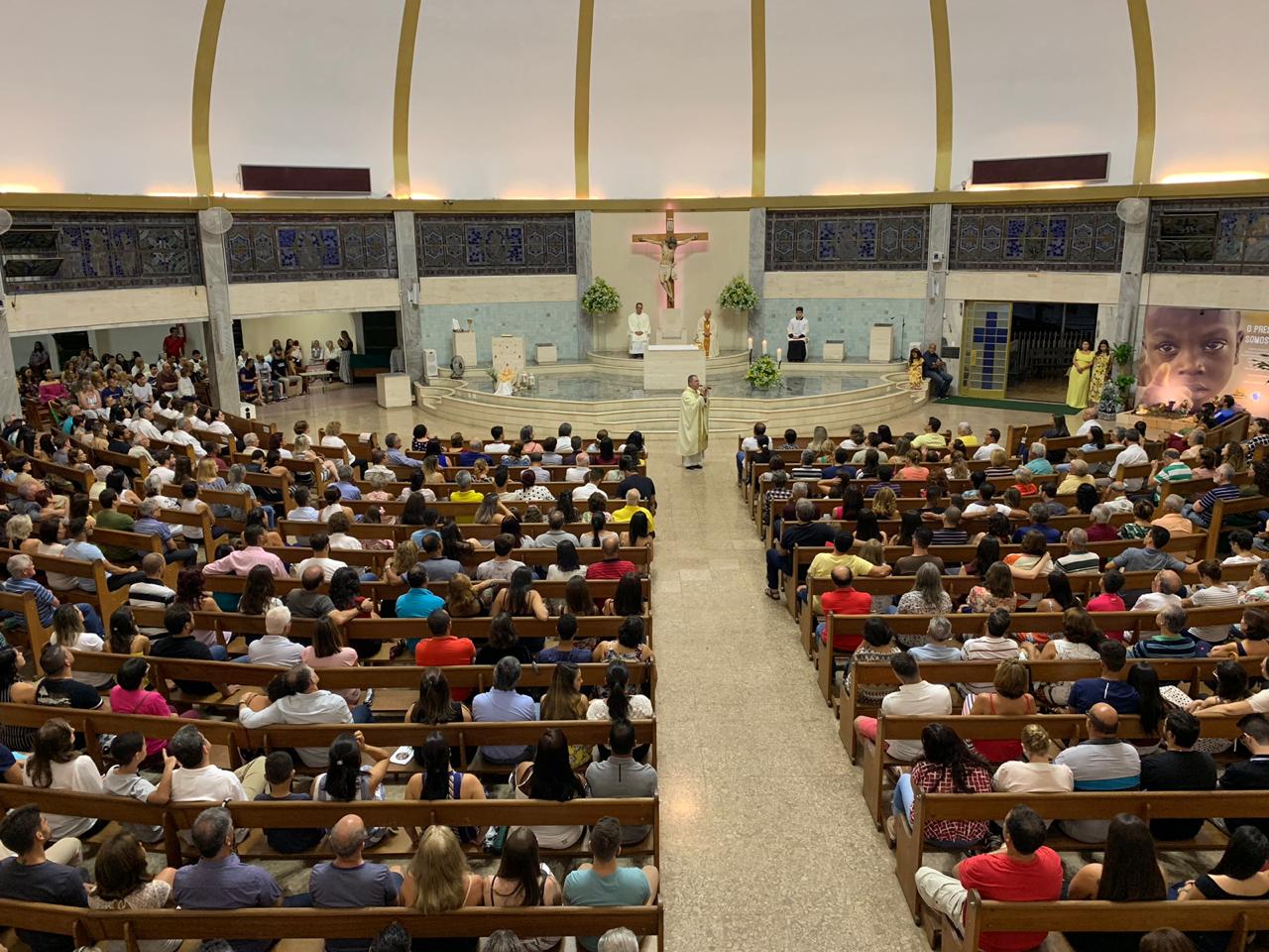 Natal Iluminado reúne paroquianos e devotos no Santuário São Judas Tadeu