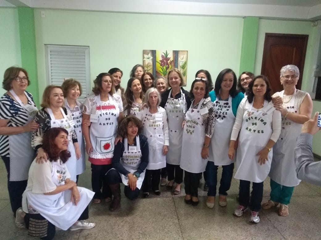 Oficina de Artes do Santuário promove a autoestima de mulheres