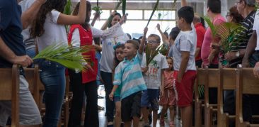 Solenidade do Domingo de Ramos: acompanhe a homilia de Padre Nivaldo Ferreira