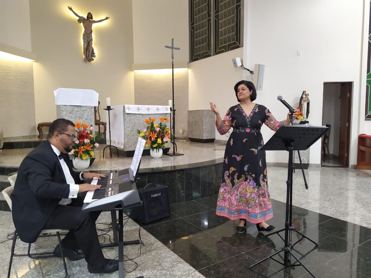 Cantora Alzira Cardillo apresenta “Recital Ave Maria”