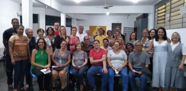 Voluntário do Movimento AMOR se reúnem para a organização da próxima Visita Missionária