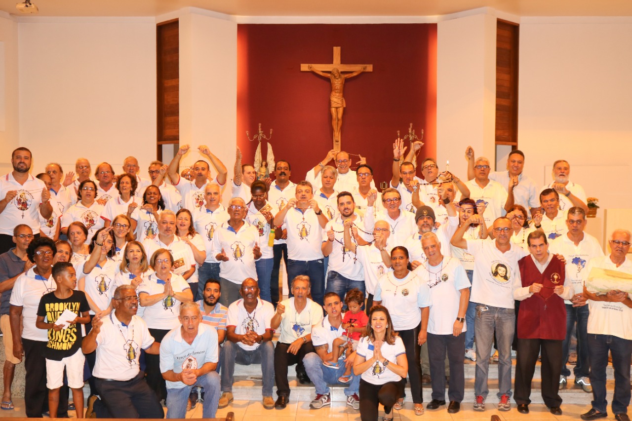 Terço dos Homens participa dos doze anos do movimento na Paróquia Nossa Senhora das Graças